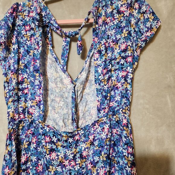 Cupshe‎ Chic Floral V-Neck Mini Dress With Back Tie Short Sleeves Romantic 70  L - Picture 5 of 9